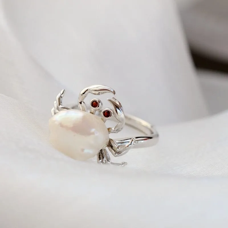 Cute Little Crab Natural Freshwater Pearl Resizable Ring - 925 Sterling Silver