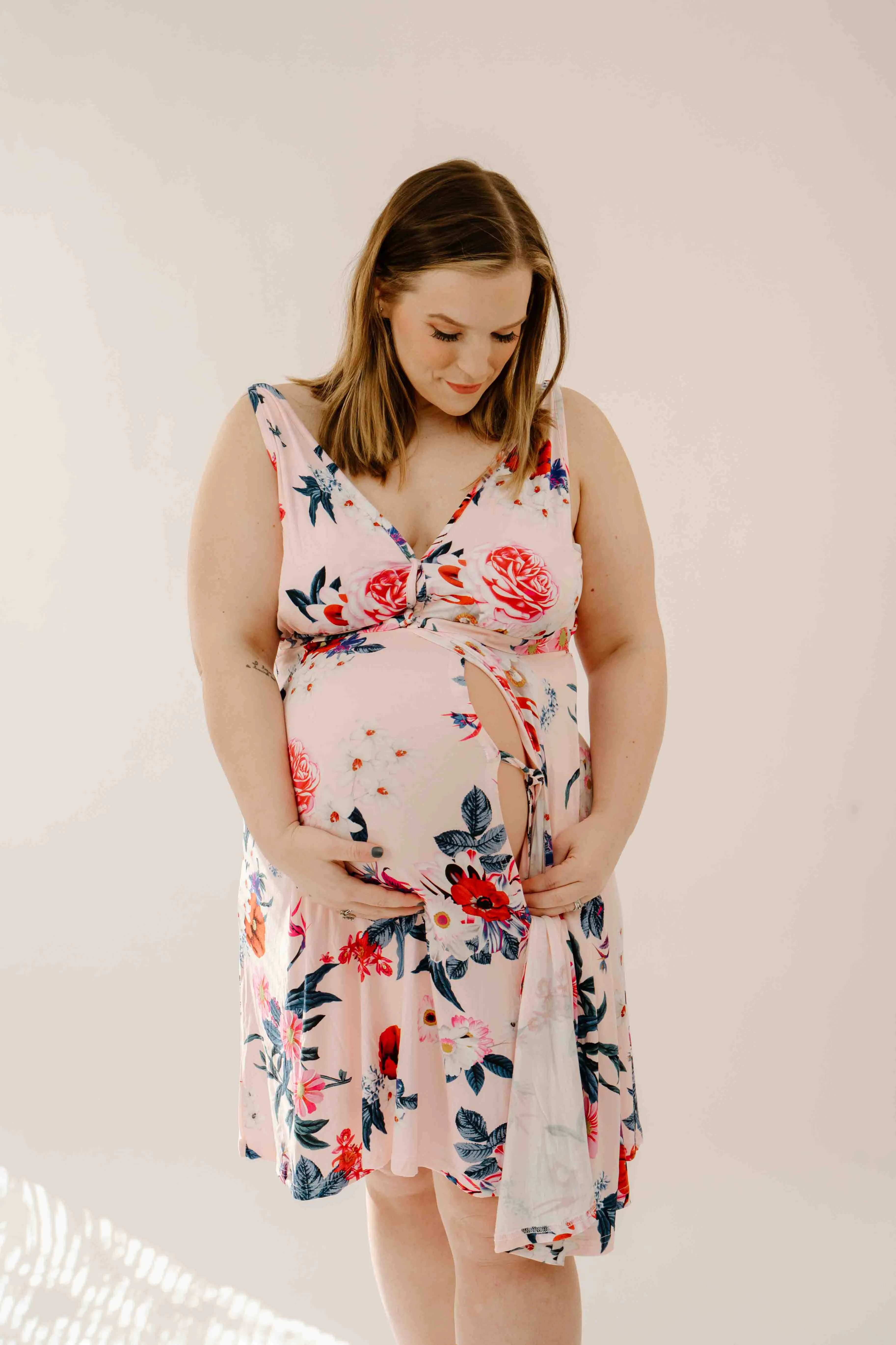 Juliet Labor & Postpartum Gown in Blush Floral