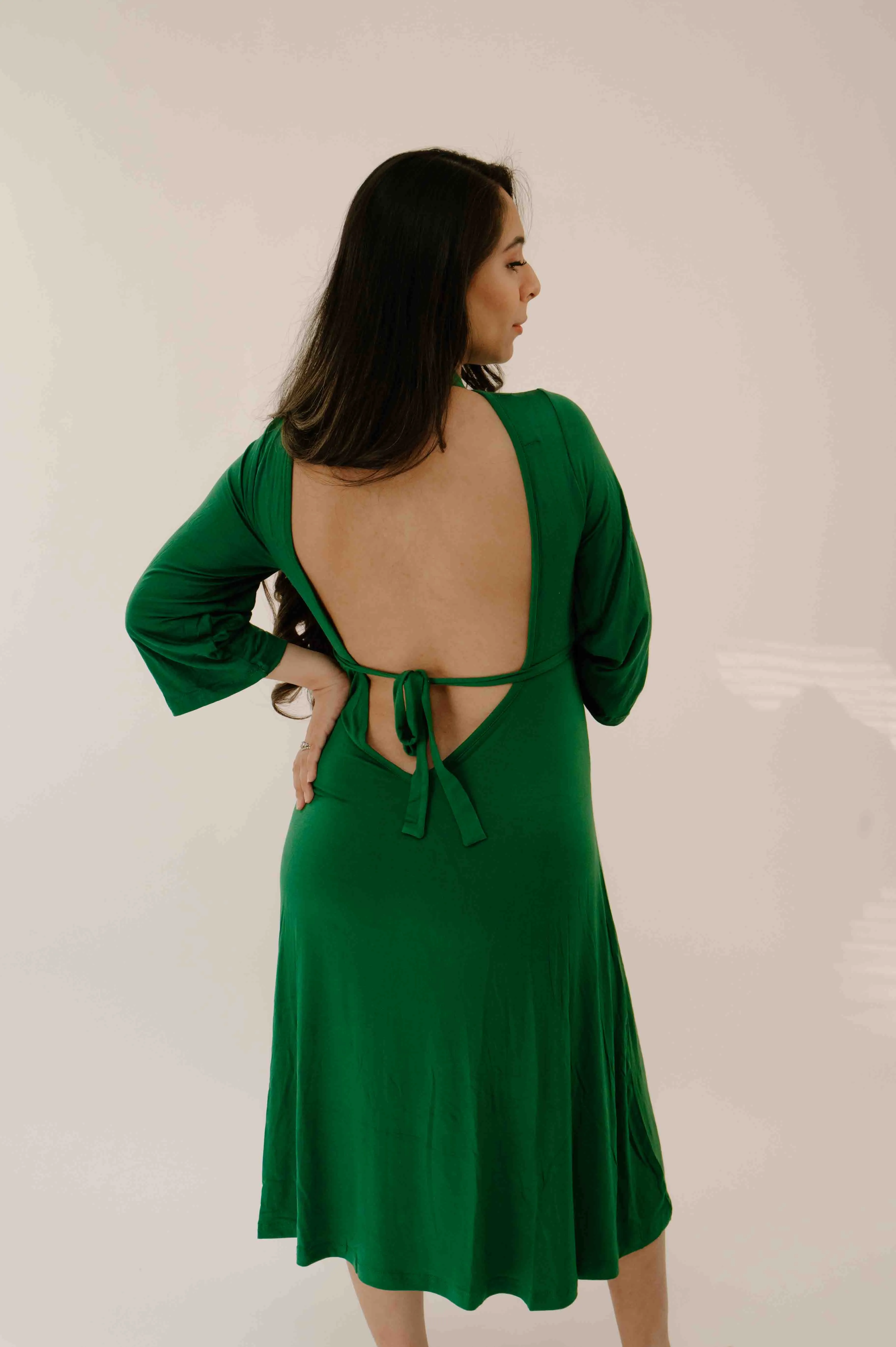 Lila Labor & Postpartum Gown in Emerald