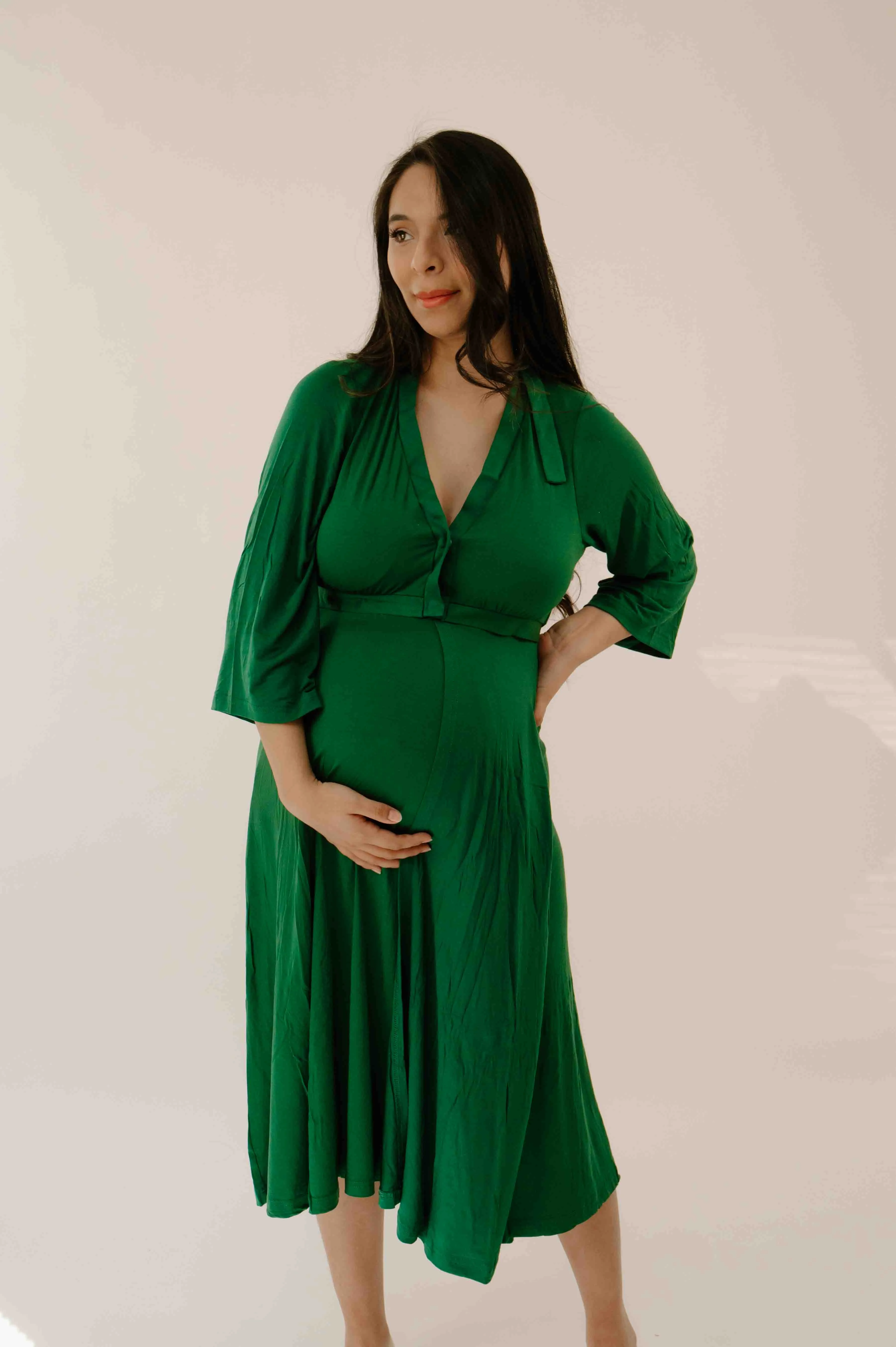 Lila Labor & Postpartum Gown in Emerald