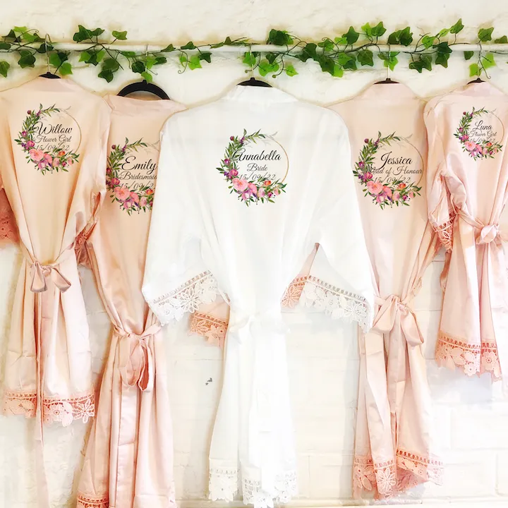 Wildflower Circle Lace Wedding Dressing Robe