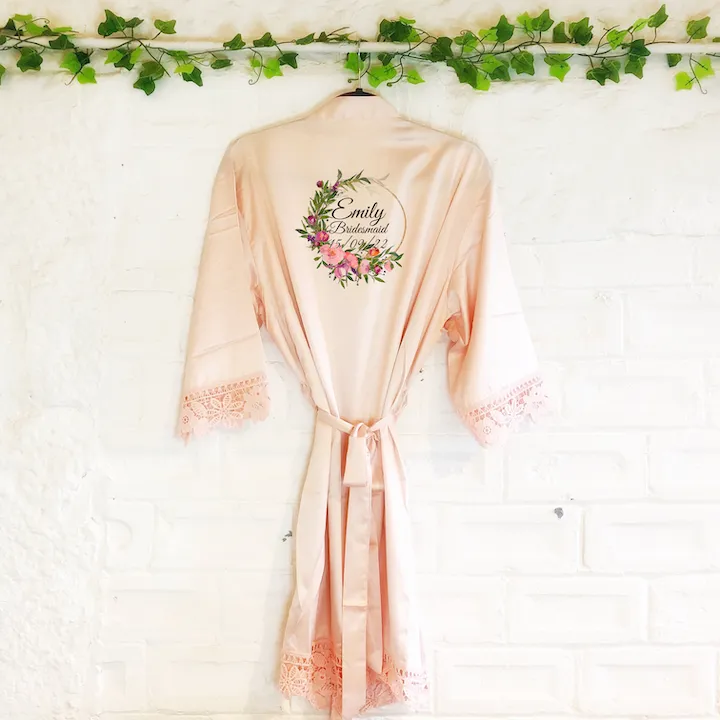 Wildflower Circle Lace Wedding Dressing Robe